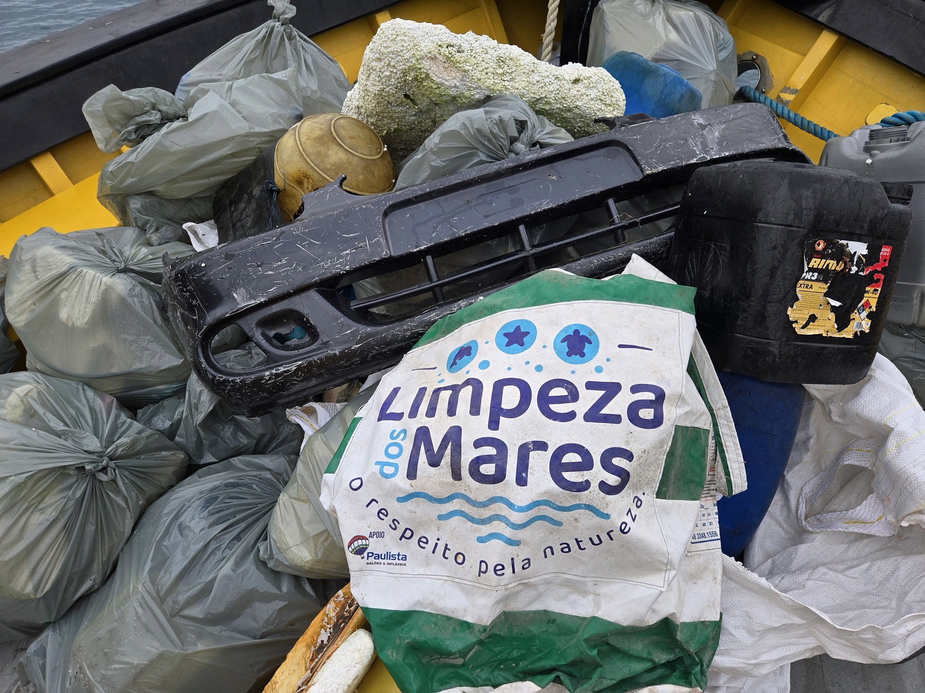 Mais de 900 Kg de lixo foram recolhidos na mais recente etapa do Limpeza dos Mares